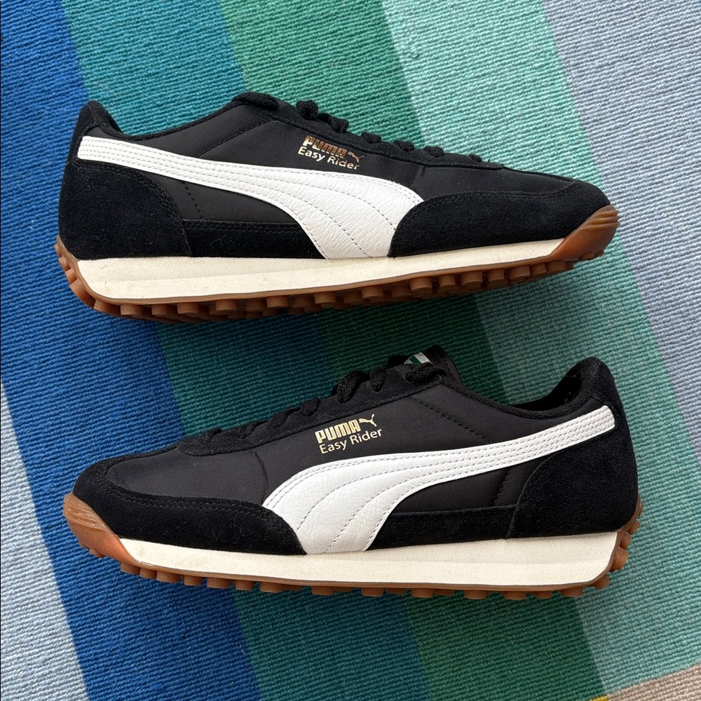 Puma Black White Gum Easy Rider Sneakers